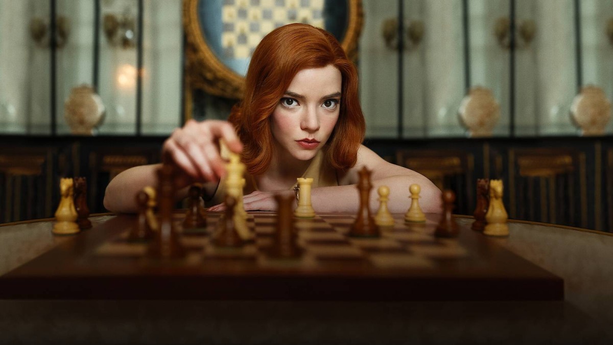 Anya Taylor-Joy Is Returning To Netflix With New Set Photos Of Thriller Adaptation