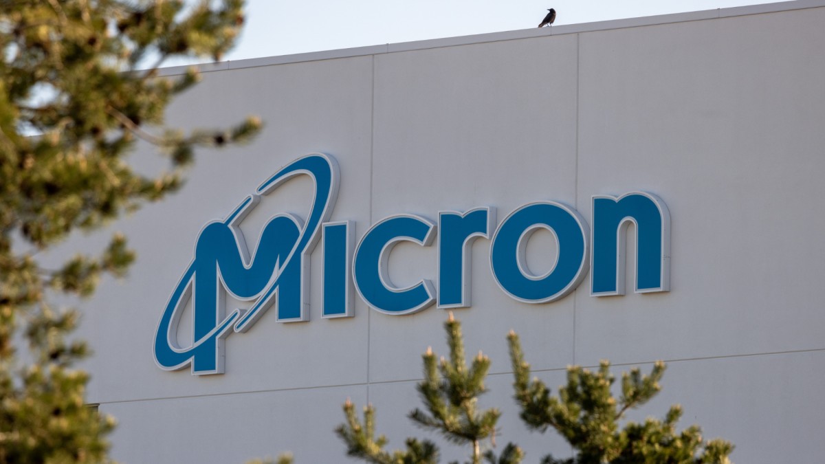 5 years’ worth of salary in bonuses given to 700 eligible Micron workers as company continues to battle union
