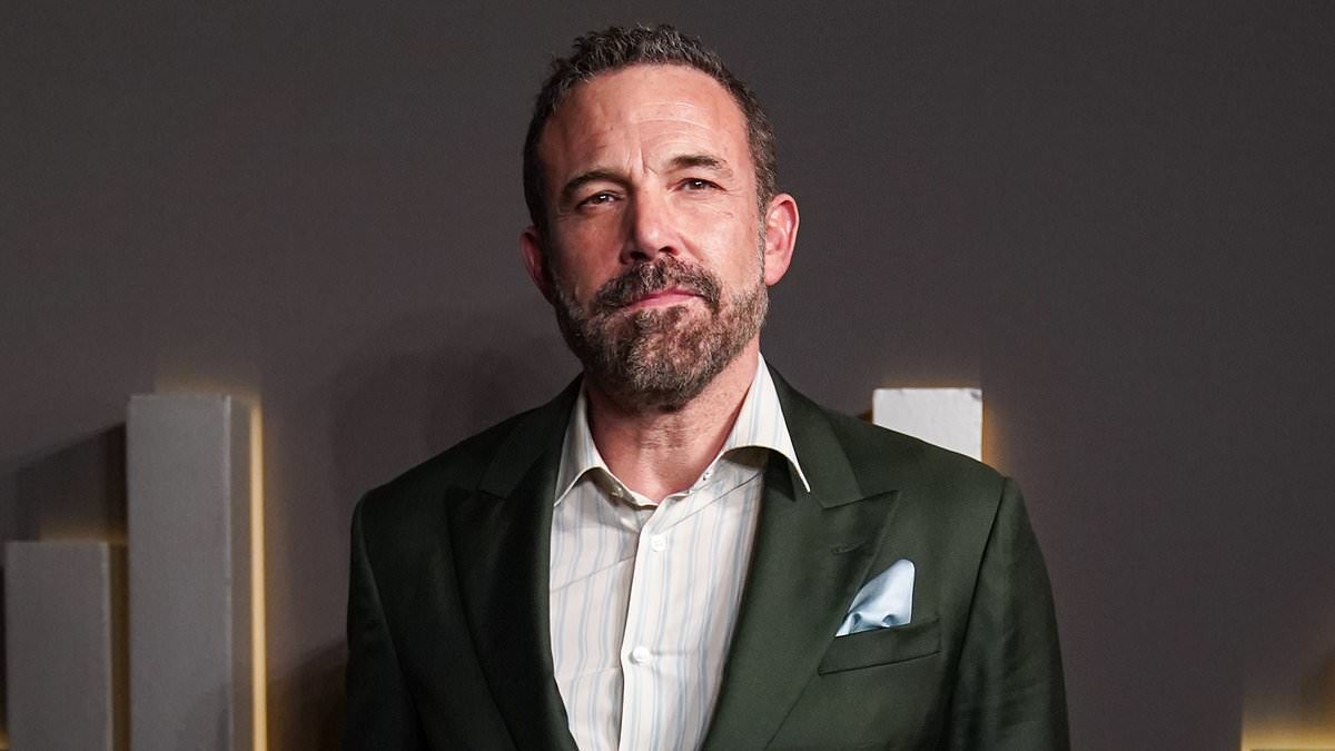 Ben Affleck admits he gets into expletive-filled 'arguments' with kids he plays against in Fortnite: 'I don't suck! I'm a grown man!'