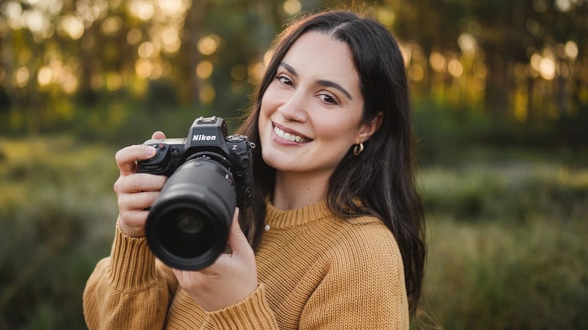 How to Make Someone Comfortable in Front of Your Camera