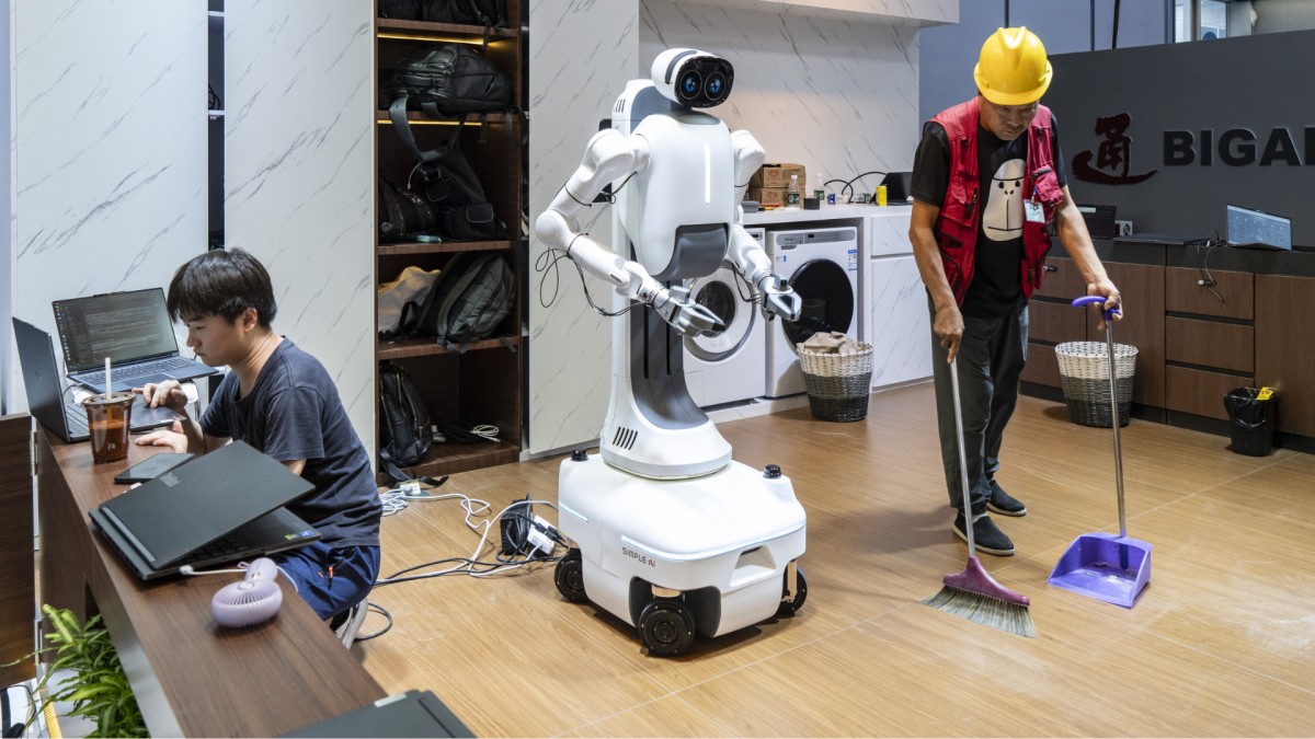 AI lab offers free plumbing and HVAC repairs across three cities to train AI robots