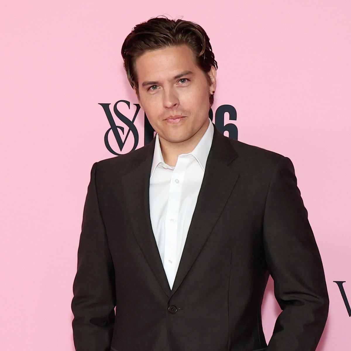 Dylan Sprouse Hilariously Proves He & Cole Are “Children of Incest”