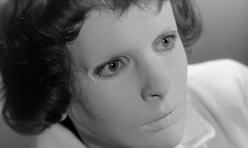 Watch the Disturbing French Horror Classic that Inspired Halloween