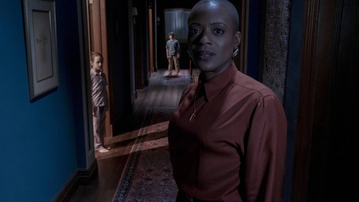 Forget 'Carrie,' Mike Flanagan Series Actor Teases Her Return in a "Future" Project