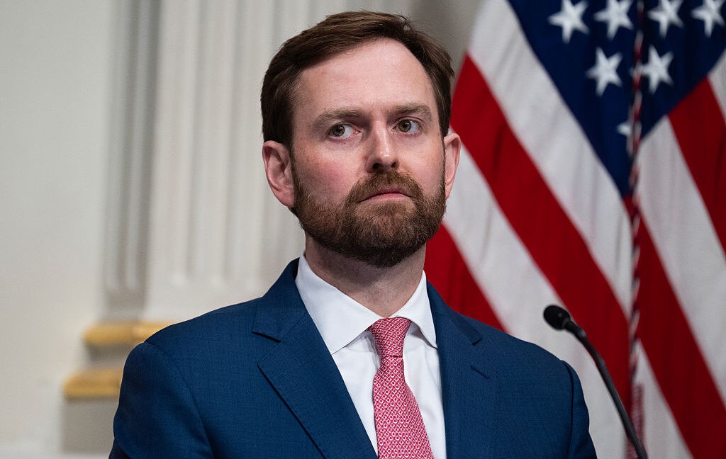 Report: FTC probes Anthropic, OpenAI after Trump dismissed AI fears as “hoax”