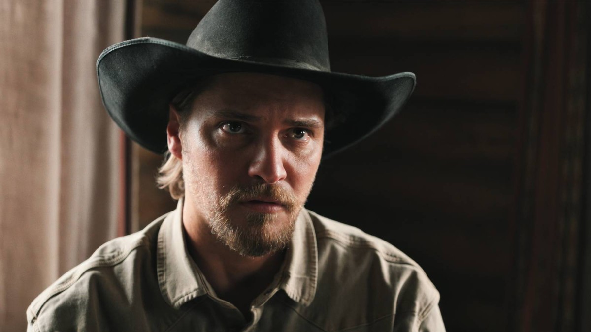 Yellowstone Star's Return In Taylor Sheridan Spinoff Gets Cautious Update From Luke Grimes