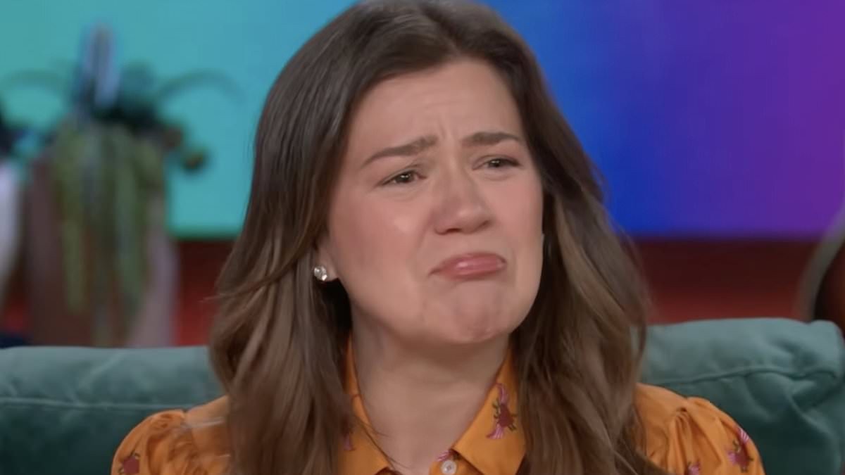 Kelly Clarkson's closest friends tell me their deep concerns about toy store meltdown… and a 'terrifying' question she cannot answer has left everyone whispering about what is really going on: ROB SHUTER