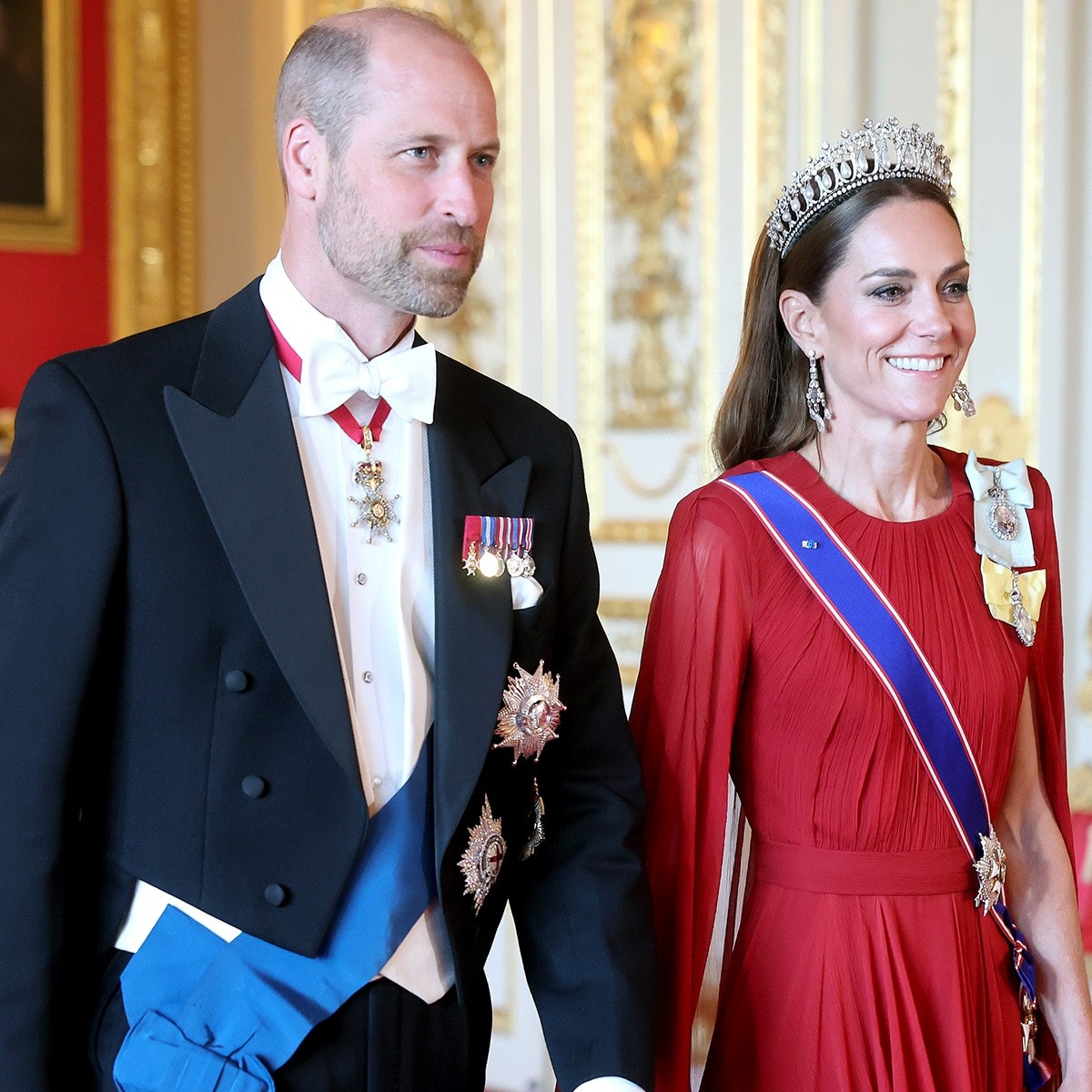 Prince Louis, Princess Charlotte Twin in Royally Sweet Family Photo