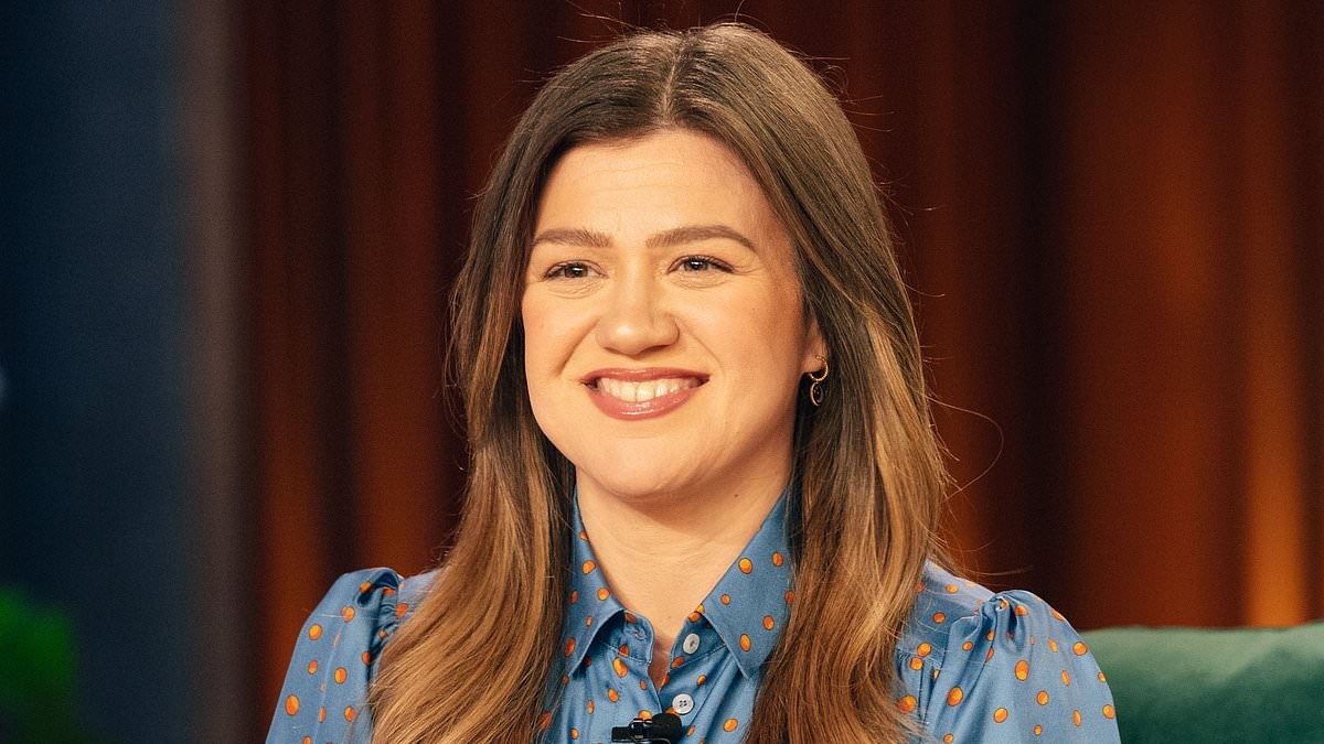 The unexpected spats between celebs and small businesses - from Binky Felstead's 'cakegate' to Demi Lovato's frozen yoghurt fury - as Kelly Clarkson goes to war with a NYC curiosity shop