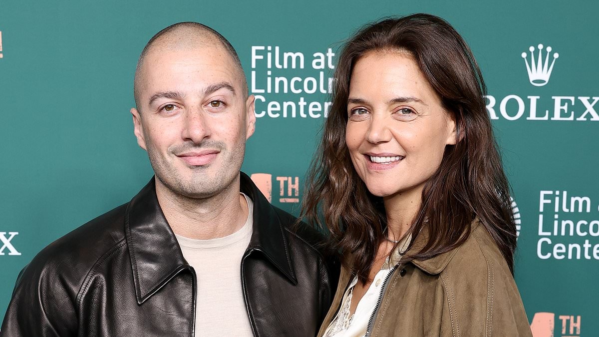 Katie Holmes, 47, goes makeup-free for red carpet appearance with toyboy Jason Bard Yarmosky, 39, in NYC