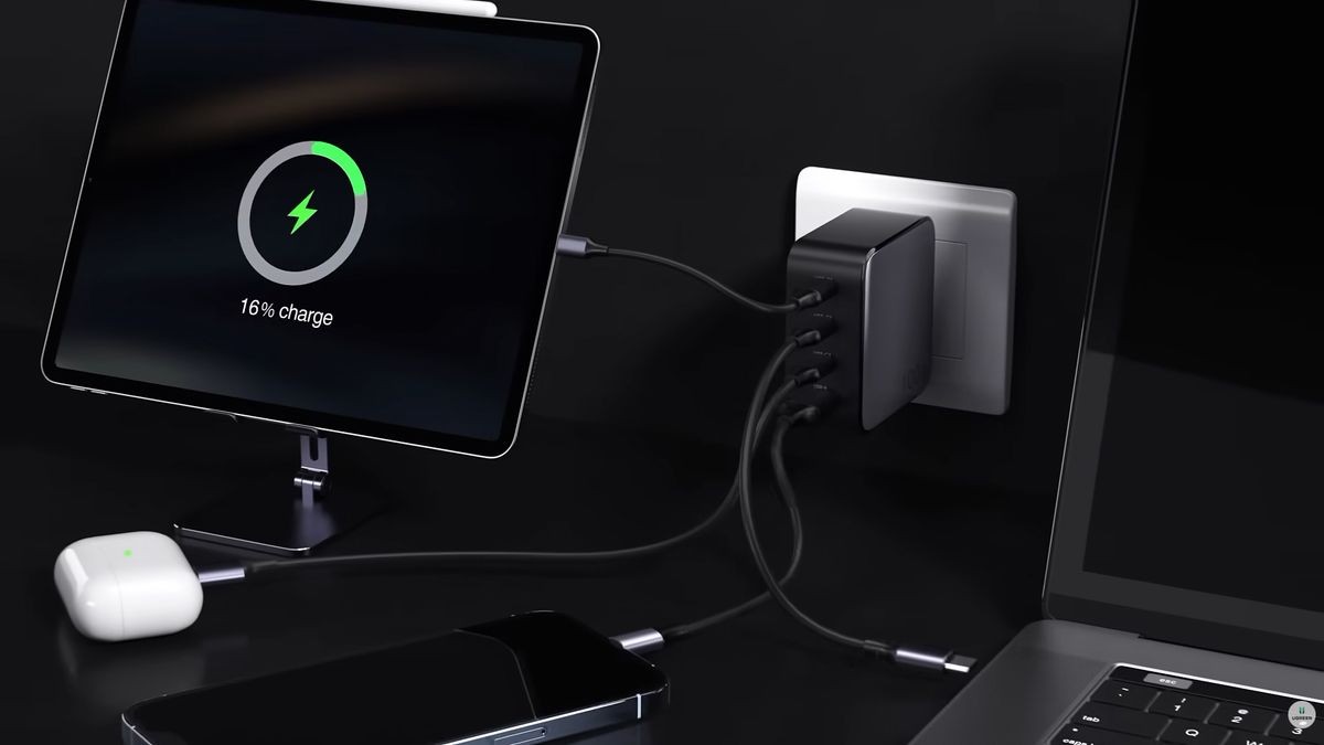 Ugreen’s 100W 4-port GaN charger drops 27% today