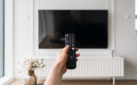 Does opting out of smart TV tracking work? Research finds “suspicious” traffic.