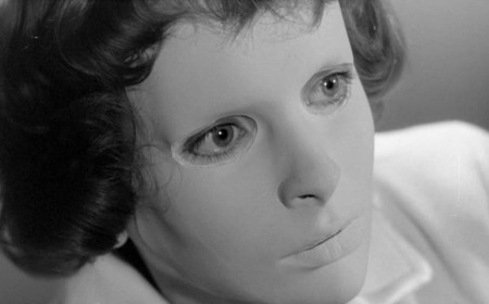 Watch the Disturbing French Horror Classic that Inspired Halloween