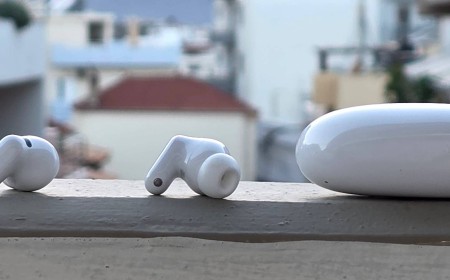 Huawei FreeBuds Neo review: tiny, fun earbuds only let down by the software situation