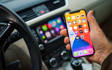 iOS 27.2 brings two new features to Apple's CarPlay