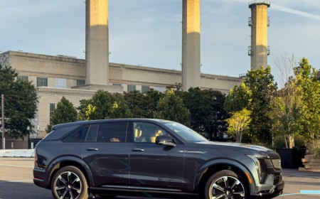 Cadillac Escalade IQ review: Huge battery, huge range, huge SUV
