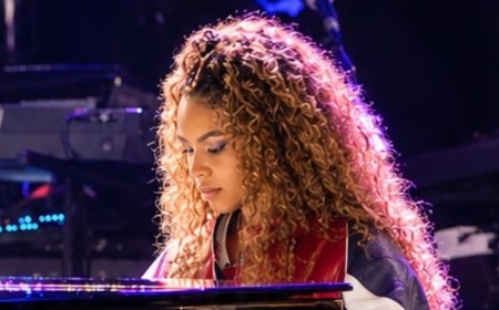 Beyonce's look-alike daughter Blue Ivy, 14, shows off her musical prowess on stage with dad Jay-Z at sold-out LA concert