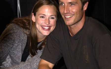 Jennifer Garner Reunites With Ex Michael Vartan in Rare Photo Together