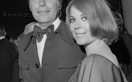 Robert Wagner Shares Rare Photo With Natalie Wood’s Daughter Natasha