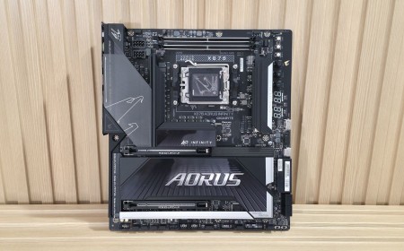 Gigabyte X870 Aorus Infinity Motherboard Review: limited-edition, designed for extreme overclocking, but pricey for X870