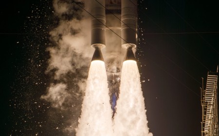 Rocket Report: A rare Falcon 9 scrub; is it just about Vulcan's time to shine?