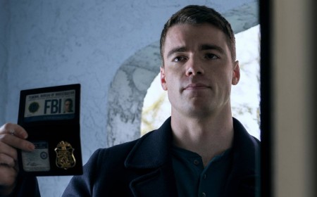 10 Near-Perfect Spy Shows On Netflix