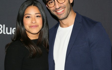 Justin Baldoni Reunites With Jane the Virgin Costars Gina Rodriguez