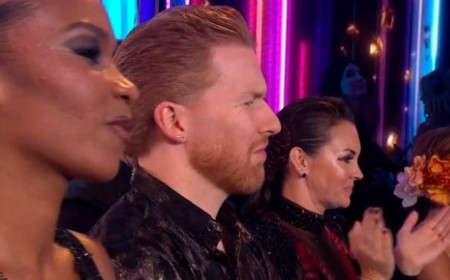 Strictly fans baffled as Neil Jones is caught pulling 'disgusted' face at Jaime Winstone and Carlos Gu