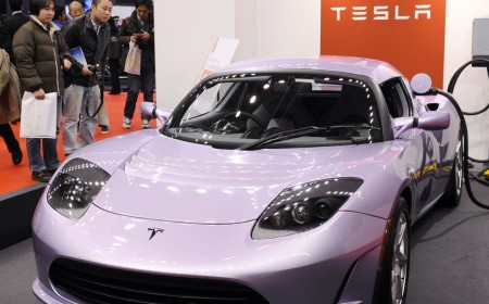Tesla’s Roadster 2 Is Late—and Entering a Different EV World