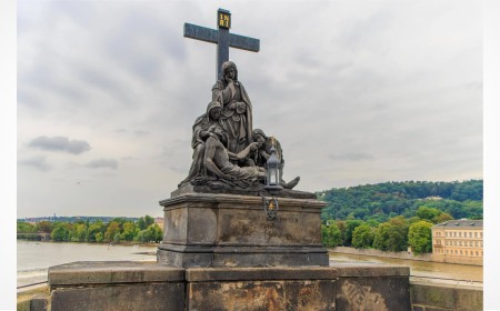 A 1988 Depeche Mode Photo Has Turned This Prague Bridge Into a Tourist Hot Spot