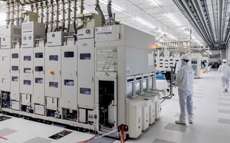 Gigaphoton debuts neon recycling system with claimed 50% recovery rate