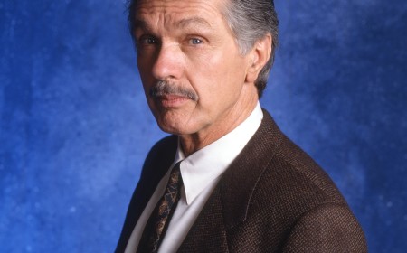 Tom Skerritt Dead at 93: Costar Julia Roberts Pays Tribute