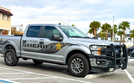 Florida cops say they don't know who owns 11 unpermitted Flock cameras