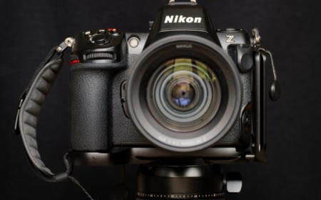 Peak Design Field Bracket Review
