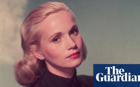 Eva Marie Saint, star of North by Northwest and On the Waterfront, dies aged 102