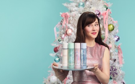 Zooey Deschanel’s Go-To Bath & Body Works Scent Is Like a Cozy Sweater