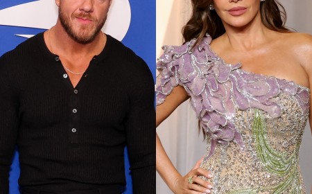 Dan Reynolds and Sofía Vergara Step Out For Dinner Together