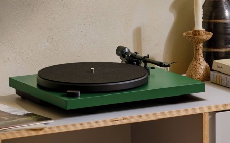 I spy the perfect turntable to get you into vinyl: Cambridge Audio's new minimalist deck is designed to be easy to use for first-time owners