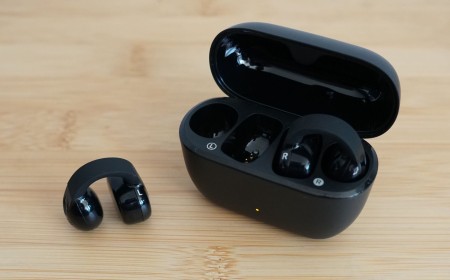 Sennheiser Accentum Clip review: impressive debut clip-style open earbuds, but they're not without snags