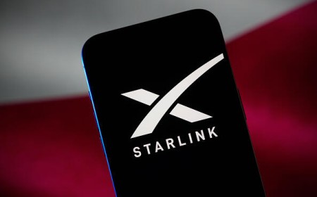 Elon Musk Eyes ‘Complete Phone Coverage in America’ as SpaceX Clears Hurdle