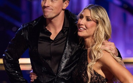 DWTS' Emma Slater Details Reason Behind Bizarre Move During Waltz