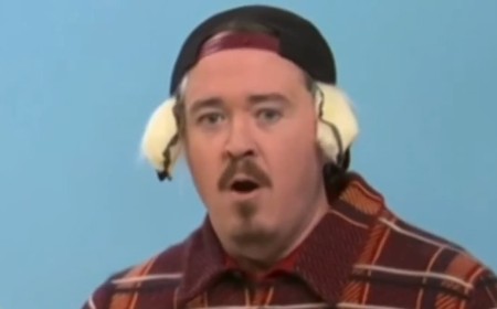 Shane Gillis apologizes after historic SNL monologue flop and disastrous F-bomb drop that left cast and audience stunned: 'Sorry about earlier'
