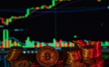 Spot Bitcoin ETFs see $443M in net outflows as Ether funds bleed too
