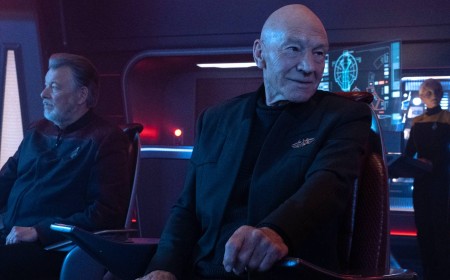 Patrick Stewart Was “All In” On Star Trek: Legacy & Pitched His Perfect Role In Picard Spinoff