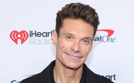 Ryan Seacrest, 51, puts ripped six-pack on display in shirtless thirst trap after sparking concern over his gaunt appearance