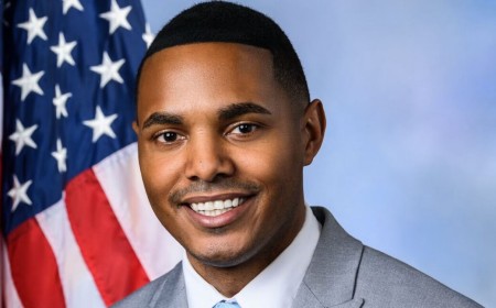 US Rep proposes bill to give video game buyers "ownership," not "a license"