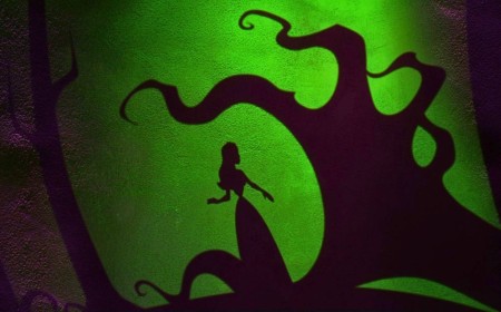 Tim Burton's 77-Minute Stop-Motion Masterpiece Is Officially Back on Streaming