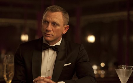 Bond icon Daniel Craig buys 18th-century pub in London with three friends and says it's 'haunted by Spectre'