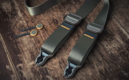 The Camera Strap Everyone Else Has to Beat? Peak Design Slide Lite