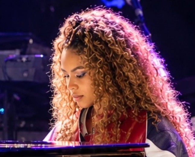 Beyonce's look-alike daughter Blue Ivy, 14, shows off her musical prowess on stage with dad Jay-Z at sold-out LA concert